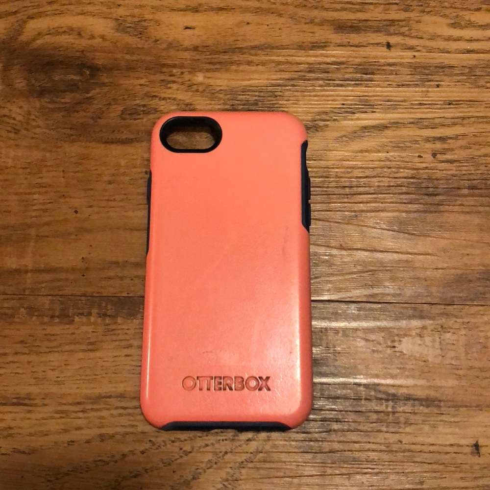 Otter box symmetry case iPhone 6/7/8